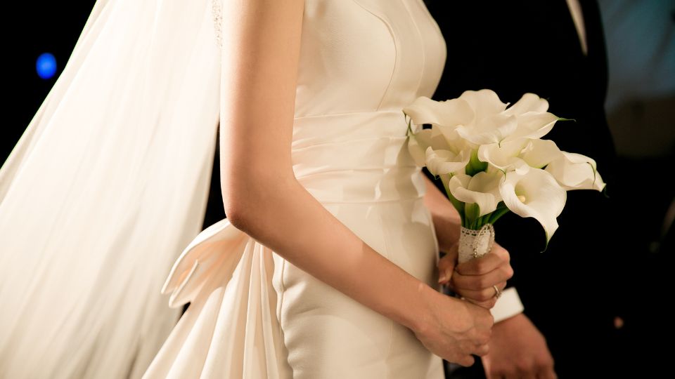 結婚できない女